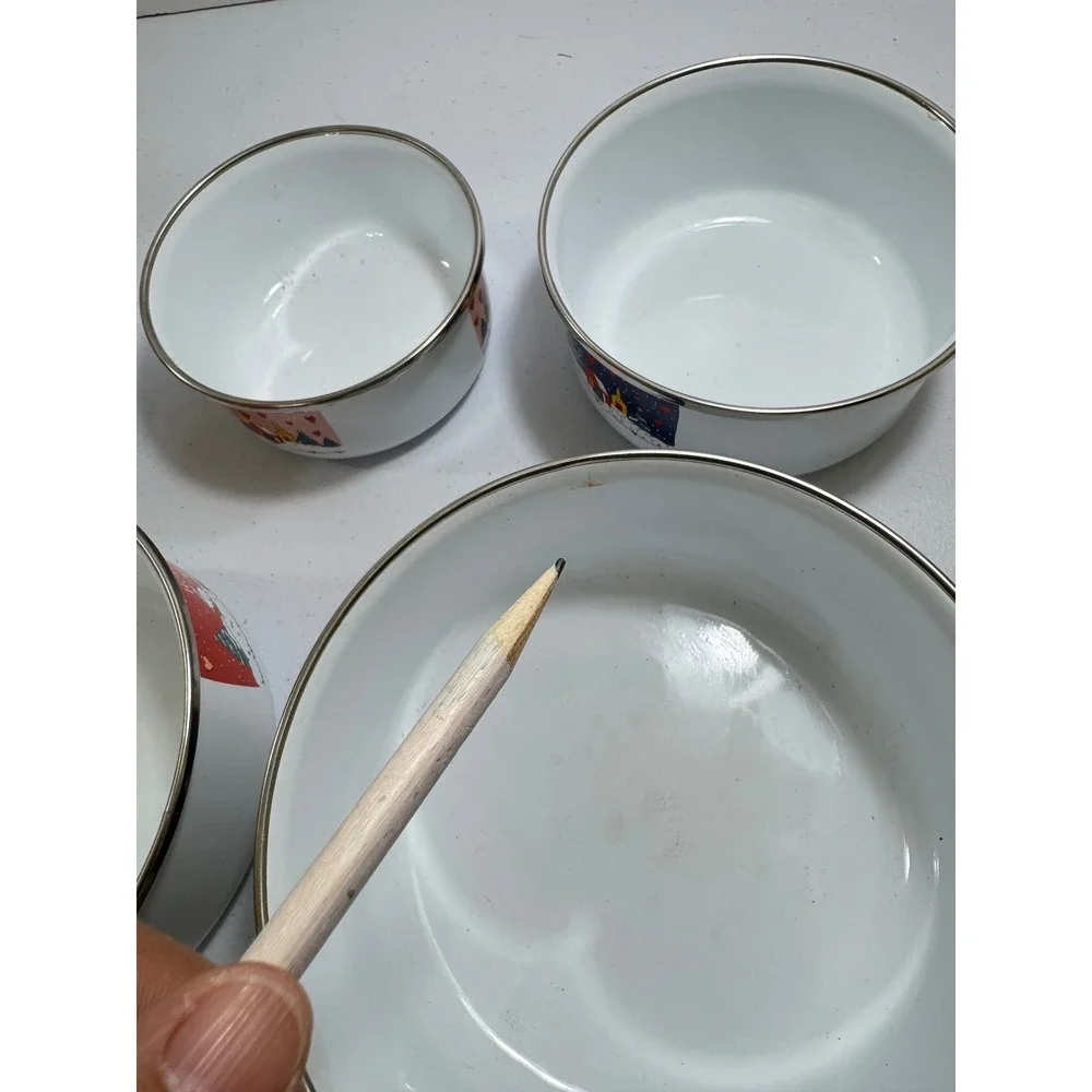 VTG 5*Christmas Enamel Nesting Bowls Set Santa Snowman Reindeer Bear‎ collection